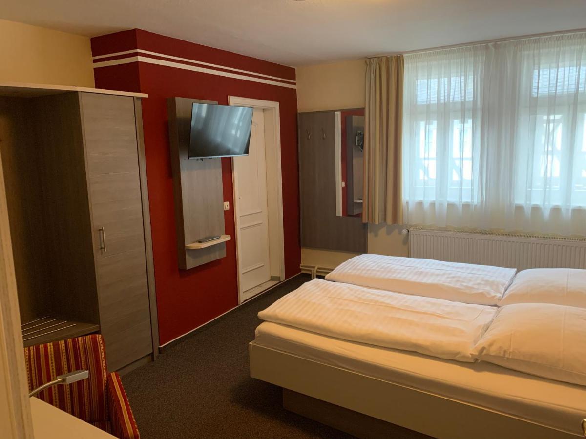Hotel Goldene Krone กอสลาร์ ภายนอก รูปภาพ