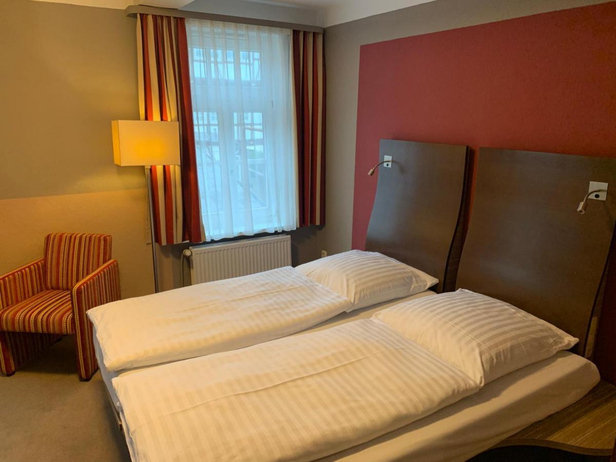 Hotel Goldene Krone กอสลาร์ ภายนอก รูปภาพ