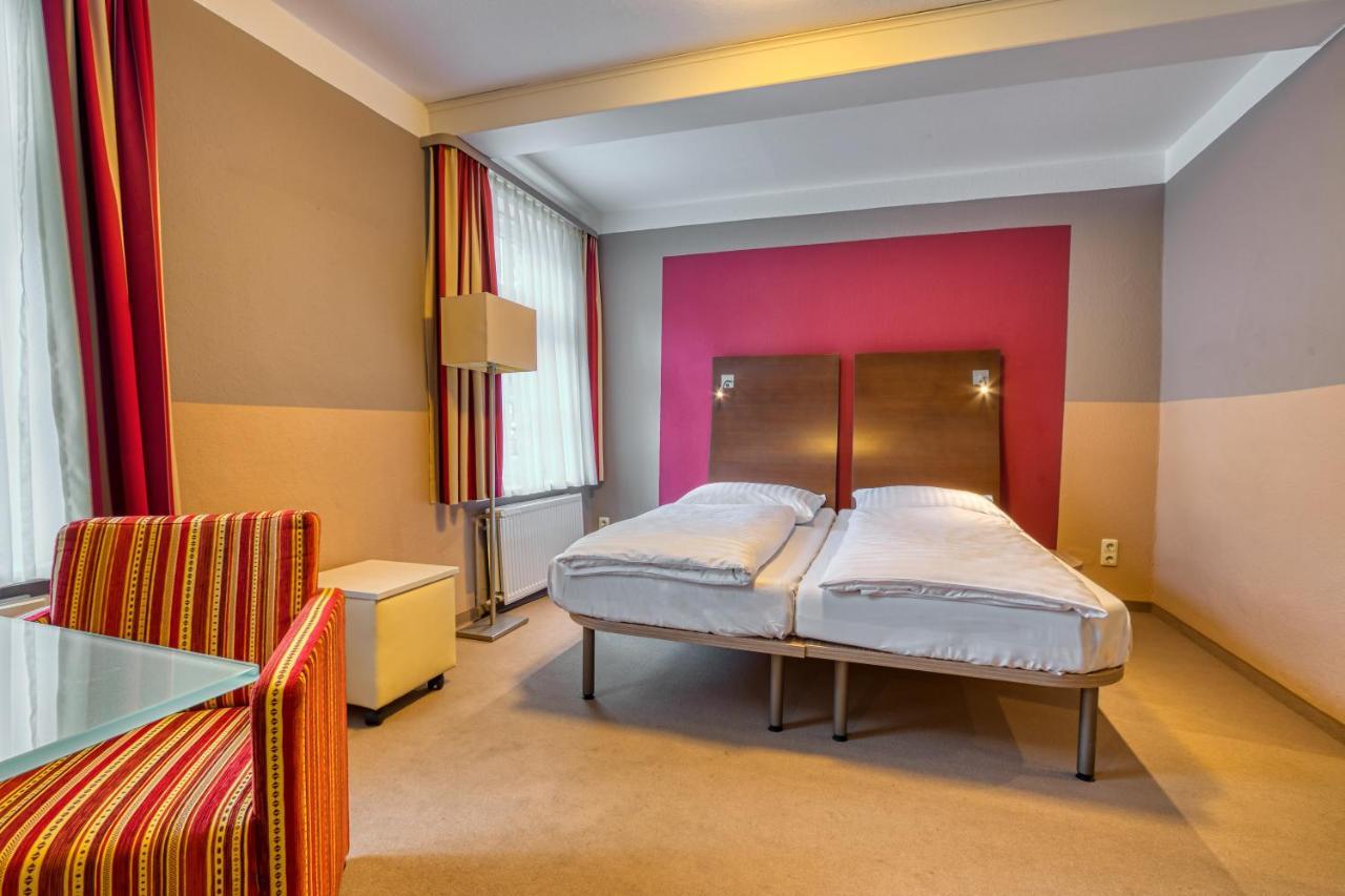 Hotel Goldene Krone กอสลาร์ ภายนอก รูปภาพ