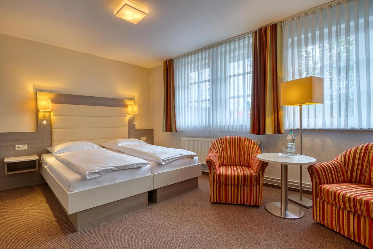 Hotel Goldene Krone กอสลาร์ ภายนอก รูปภาพ